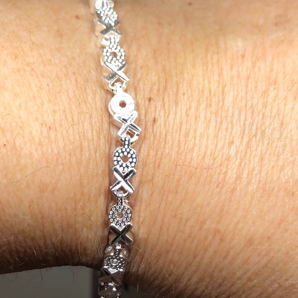 Sterling Silver XO Bracelet - Picture 7 of 8
